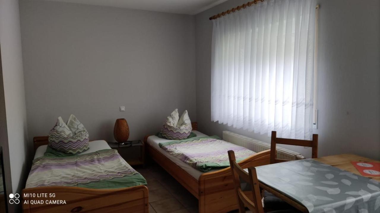 Pension Und Ferienwohnung Walther App. 2 Storkow  Luaran gambar
